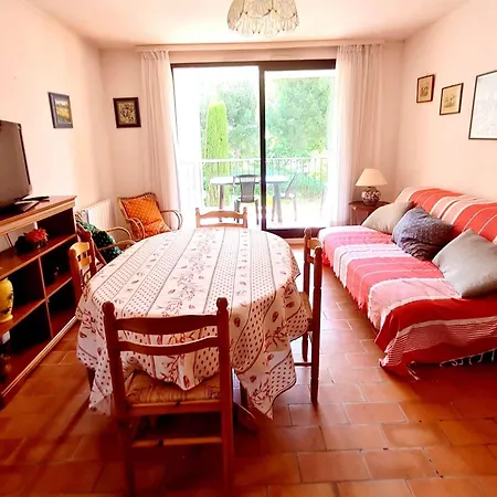 T3 Avec Parking, Piscine Et Tennis - A 200m Des Plages Et Commerces - Fr-1-316-122 *